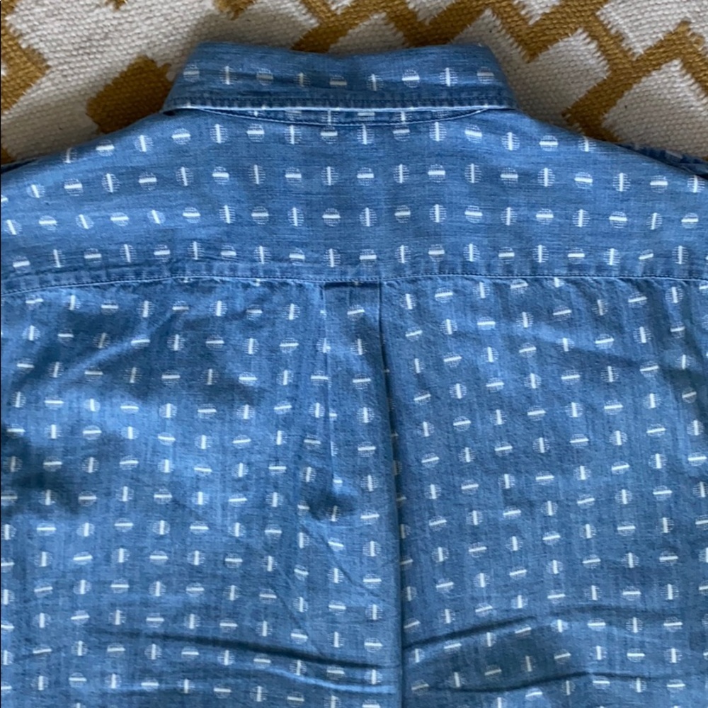 Shirt sleeve patterned button down - Picture 6 of 6